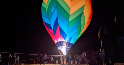 hot air balloon glowing